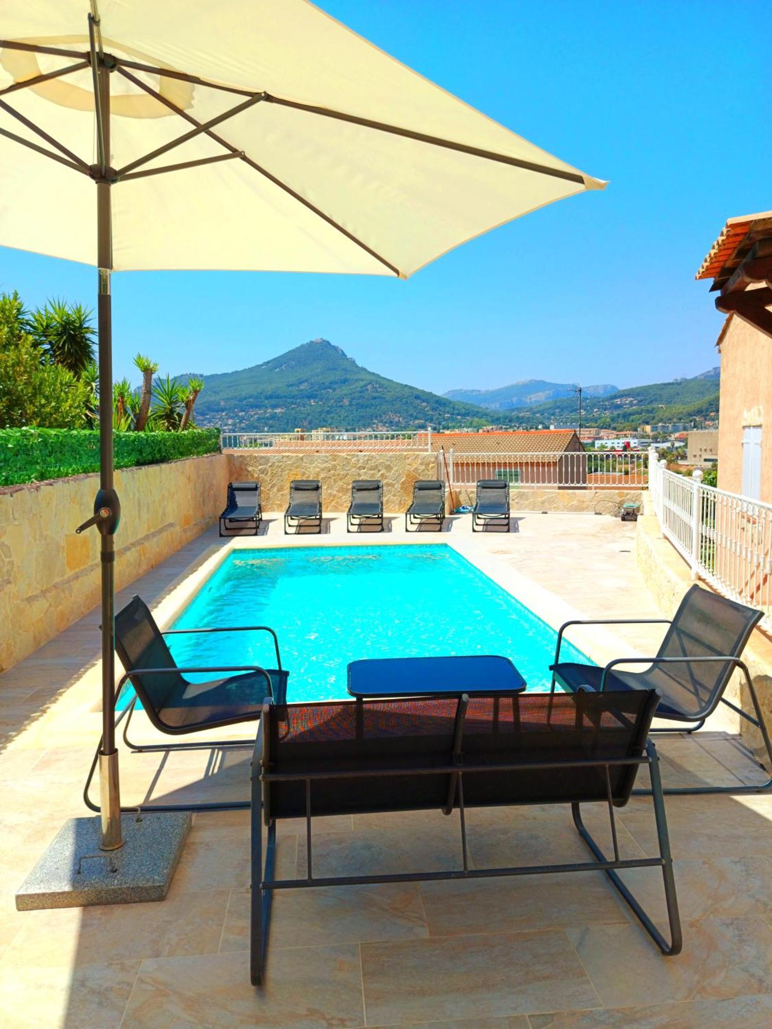 Villa Naïs 126m2-Zen-Salle Cinéma-Piscine La Valette-du-Var Extérieur photo